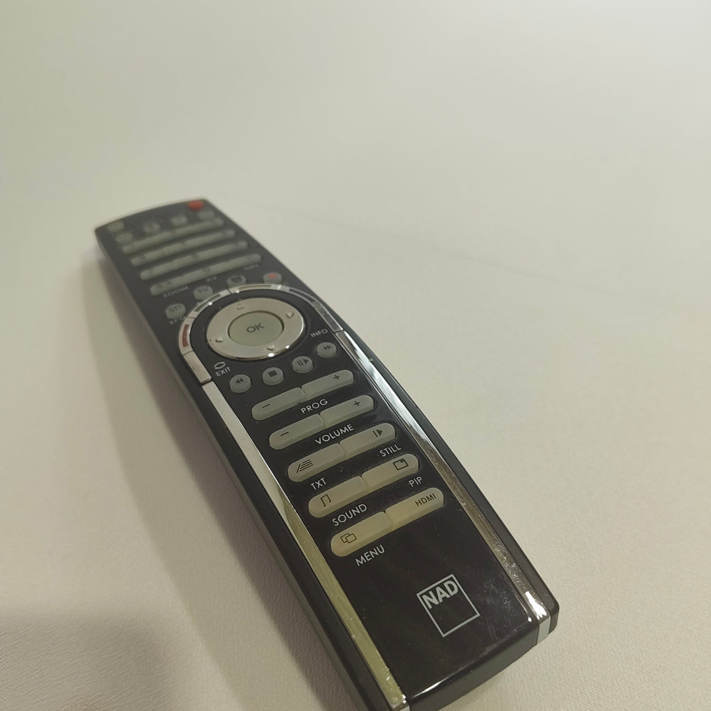 Pultas NAD HTRM nuotolinio valdymo pultas