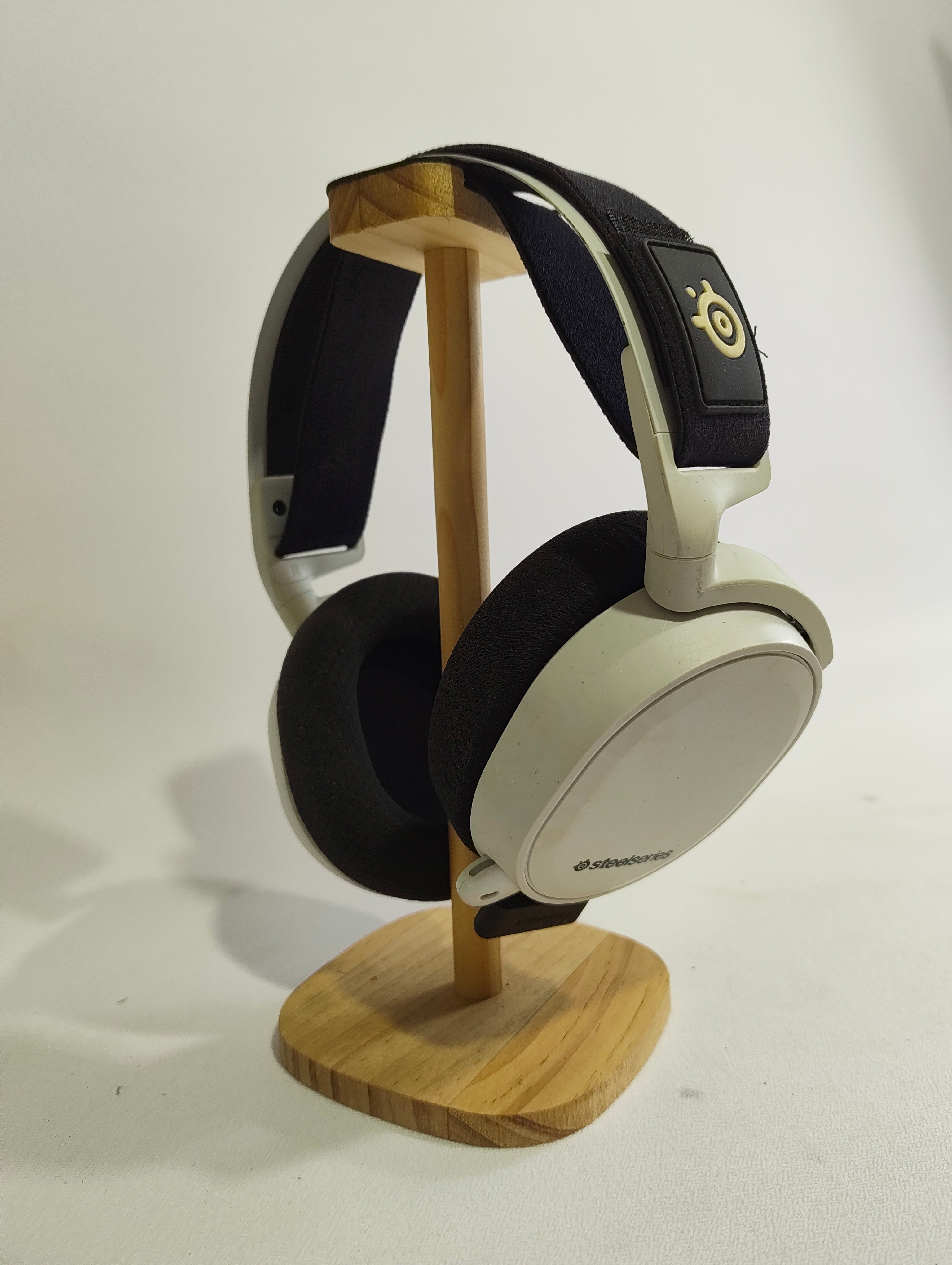 SteelSeries Arctis 7+ White Wireless