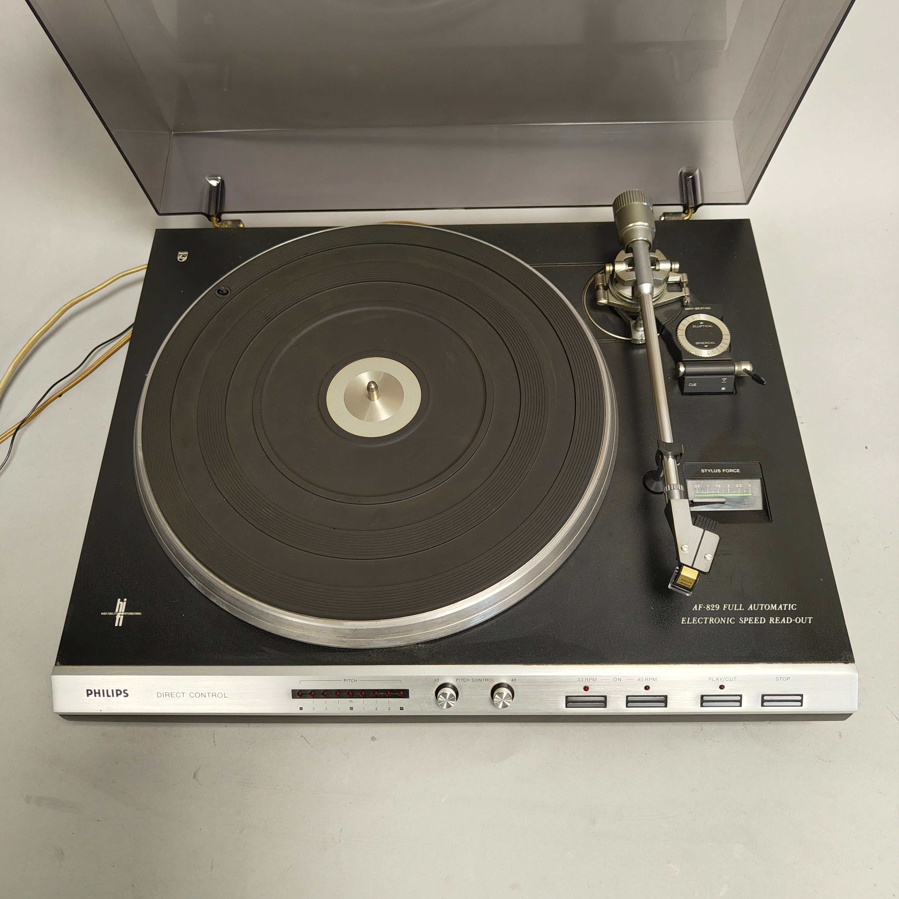 Philips AF-829 Fully Automatic Direct Drive Turntable