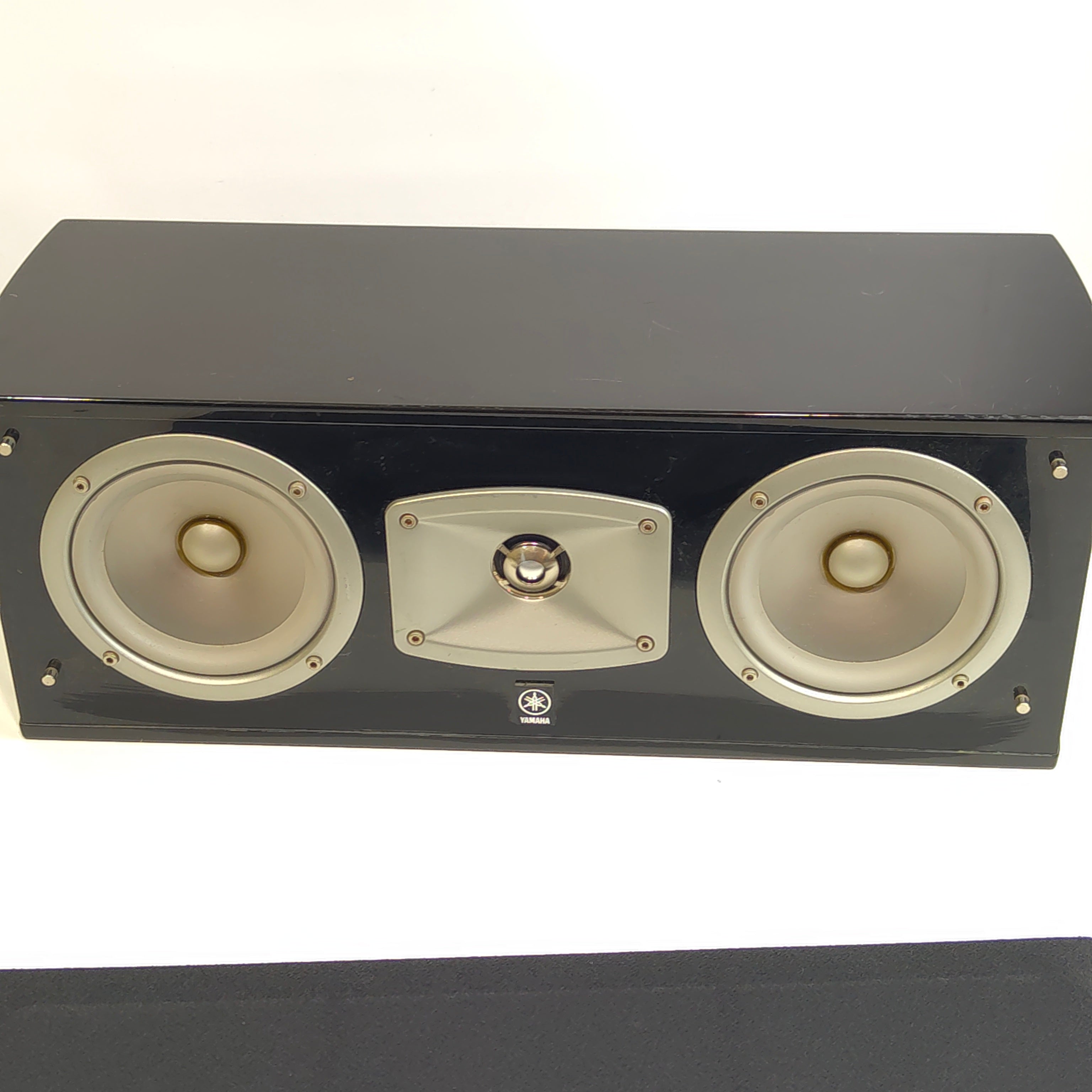 Yamaha NS-C444 Centrinė Garso Kolonėlė
