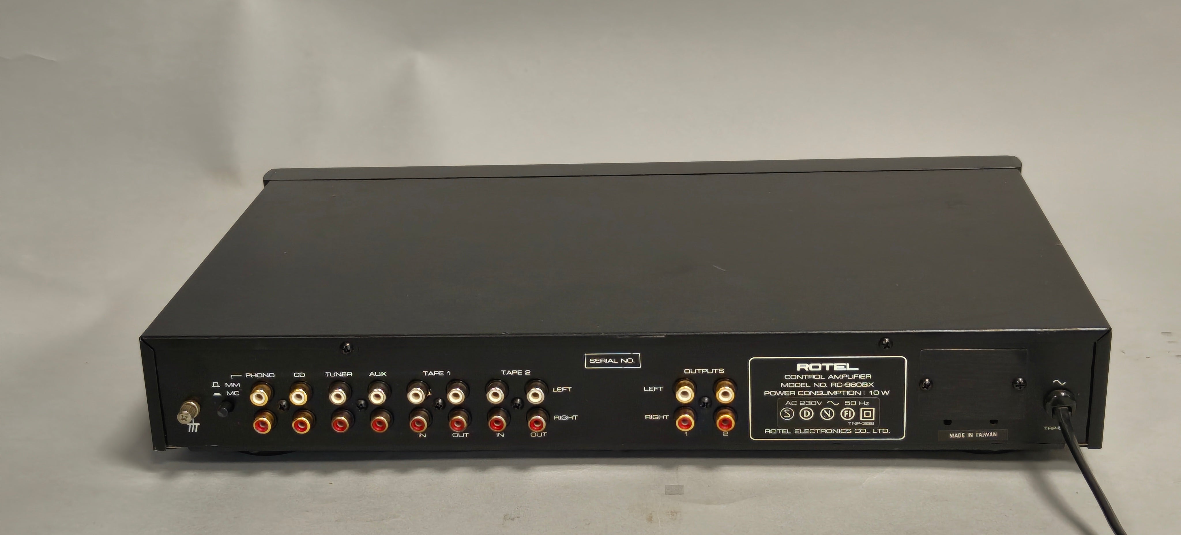 Rotel RC-980BX Stereo Control Amplifier