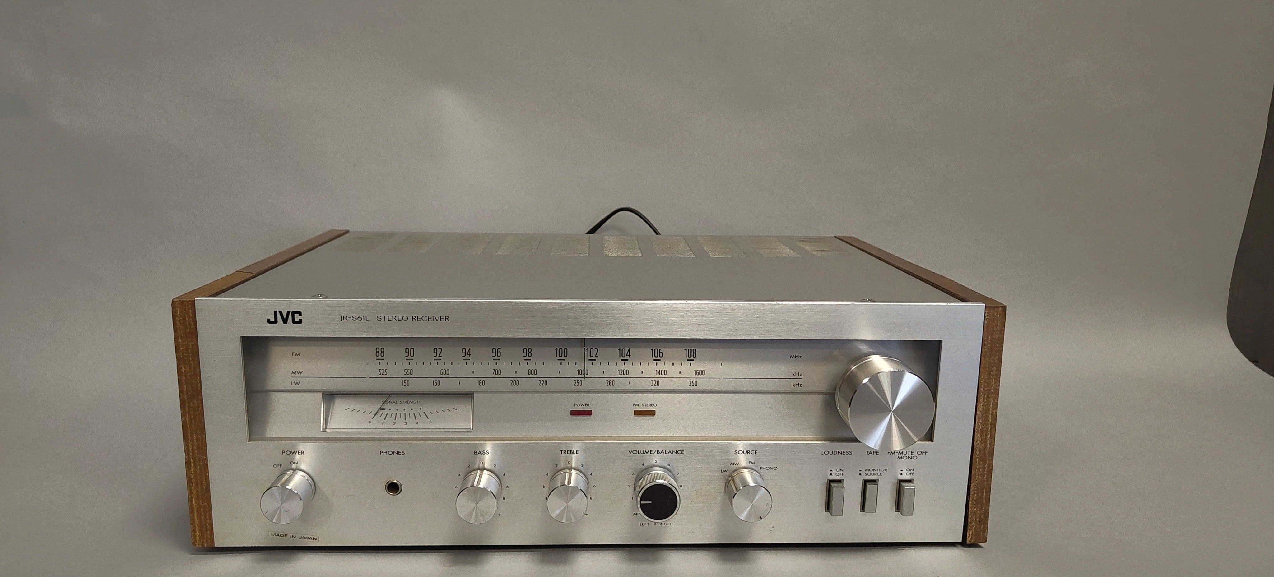 JVC JR-S61L