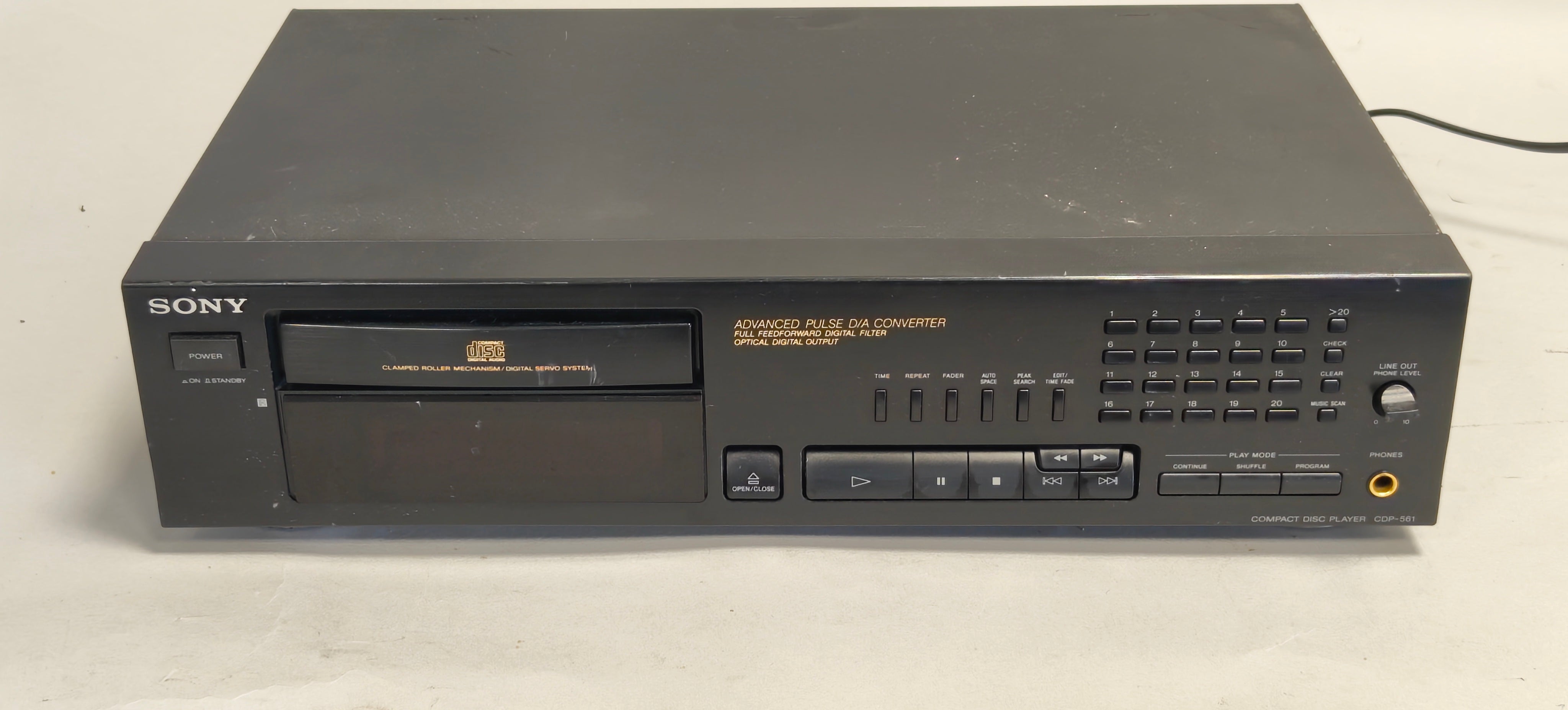 Sony CDP-561 – Compact Disc Player