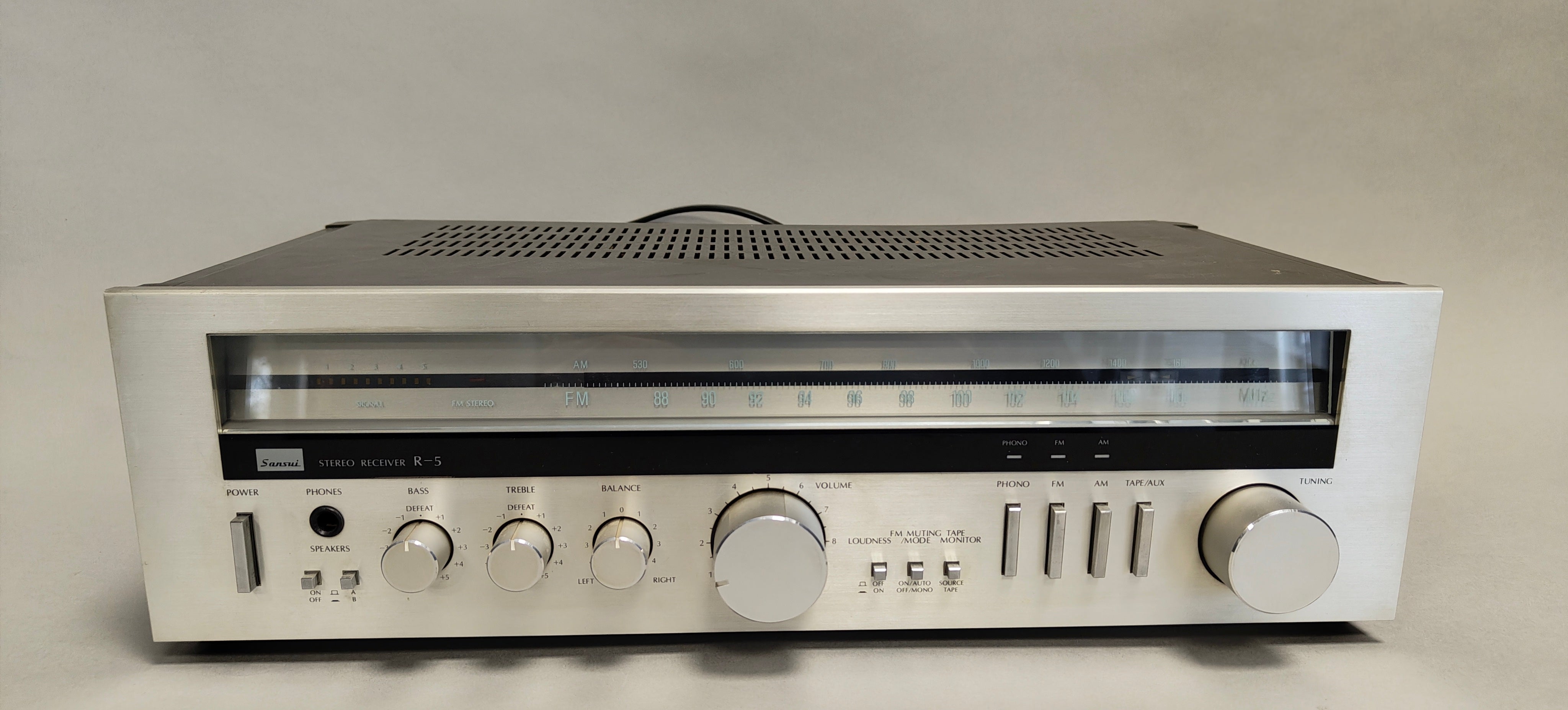 Sansui R-5