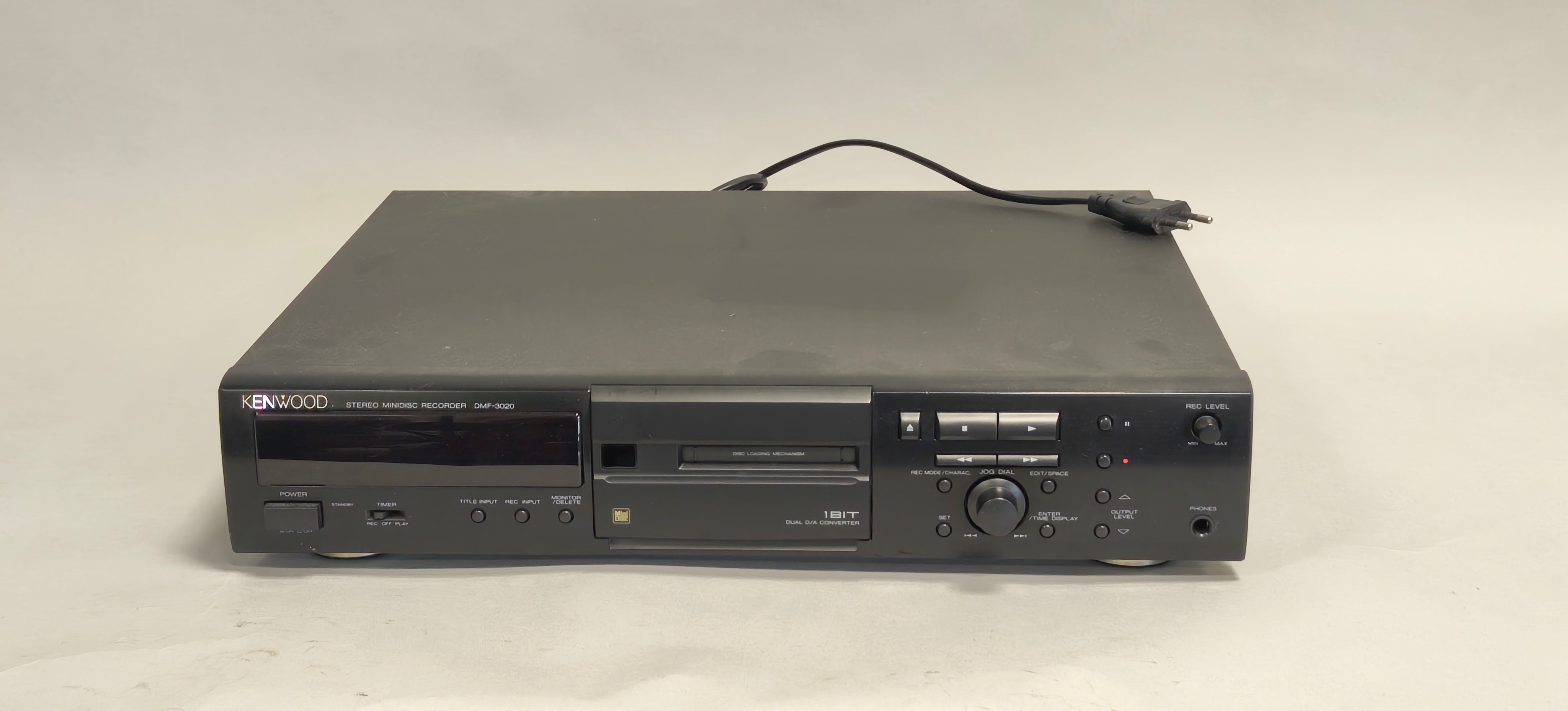 Kenwood DMF-3020 MiniDisc Recorder