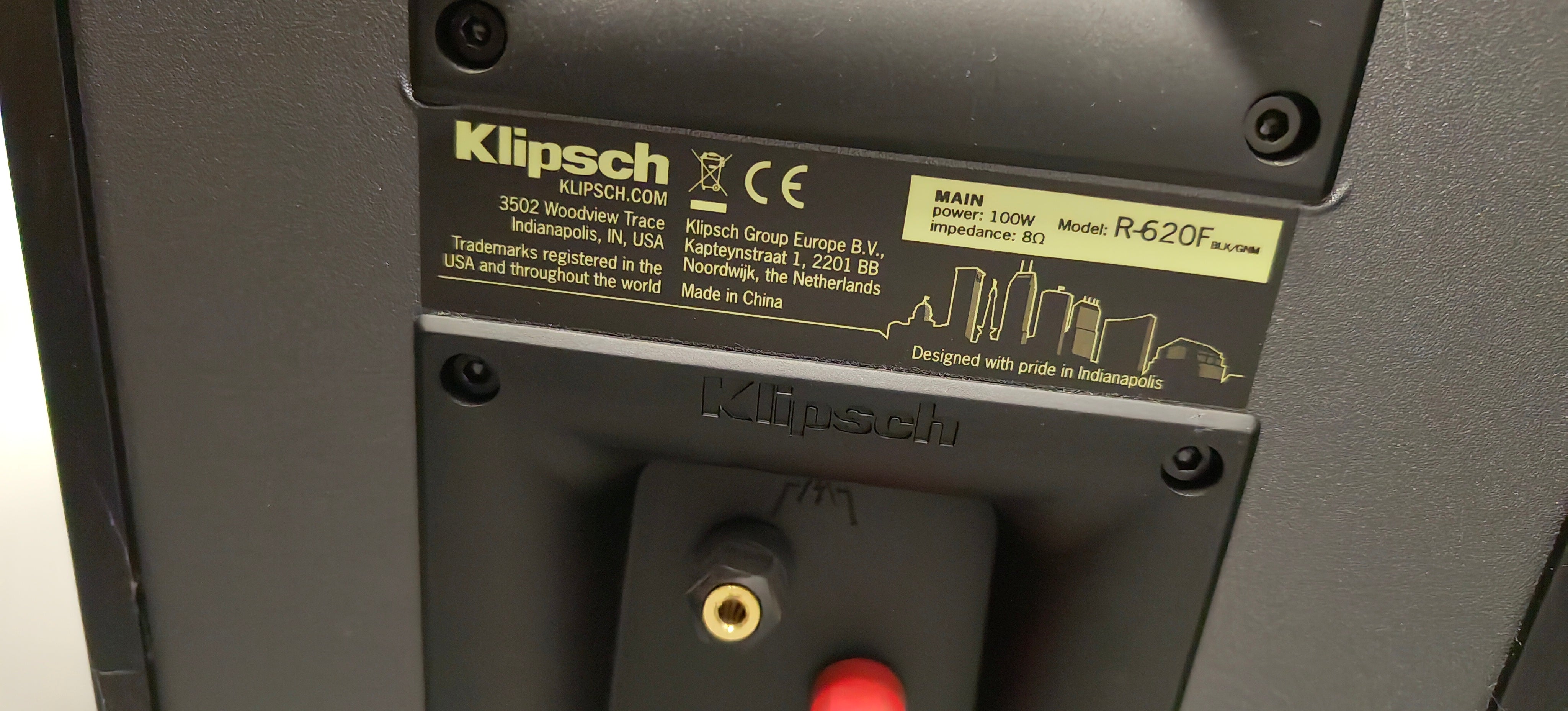 Klipsch R-620F Floorstanding Speakers
