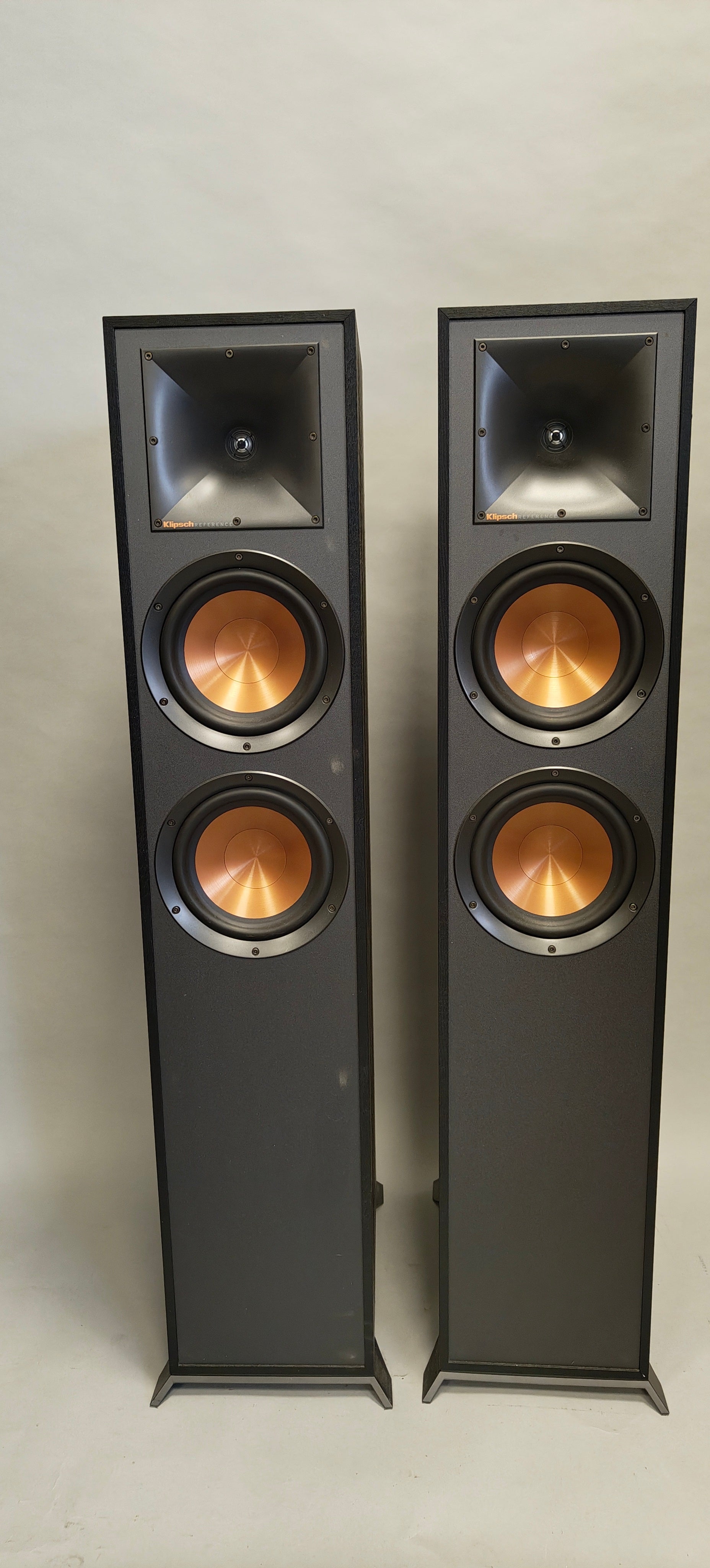 Klipsch R-620F Floorstanding Speakers